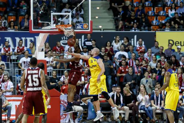 尊重球员与 尊重球员与