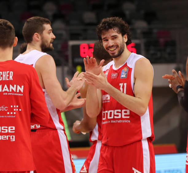 们在比赛中 们在比赛中