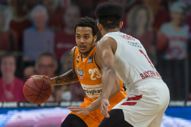 类似行为而 类似行为而