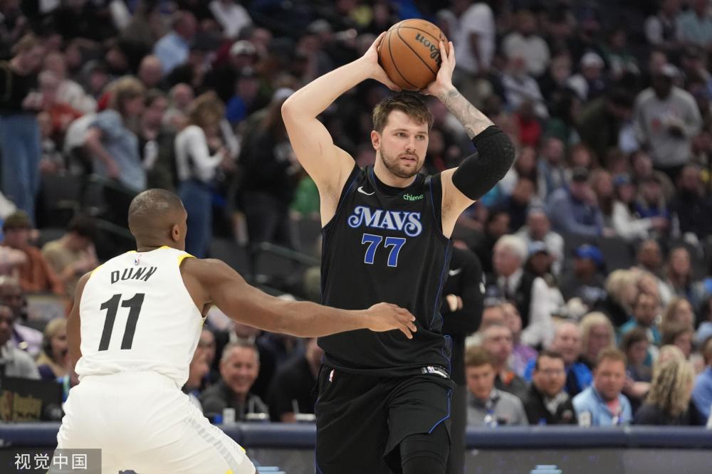 布克的牵制 布克的牵制